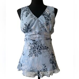 Floral V-Neck Sleeveless Top